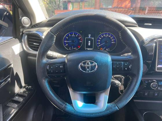 TOYOTA HILUX 2.7 SRV 4X4 CD 16V FLEX 4P AUTOMÁTICO TOYOTA HILUX 2.7 SRV 4X4 CD 16V FLEX 4P AUTOMÁTICO